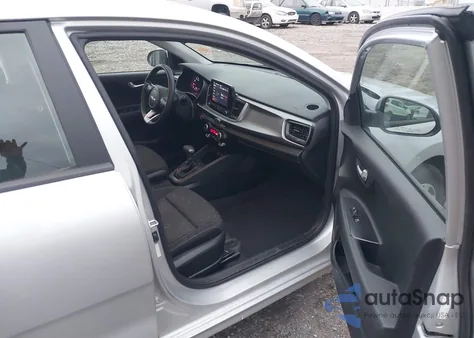 2023 Kia Rio S z USA, uszkodzony, nr VIN 3KPA24AD2PE520497